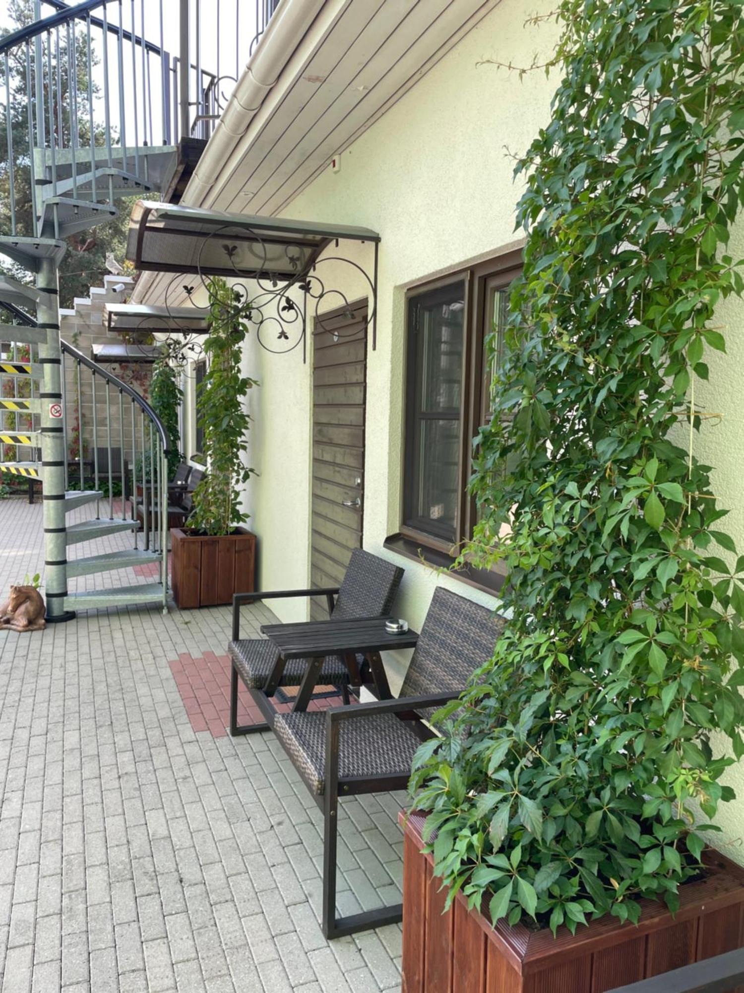 Green Villa Pärnu Buitenkant foto